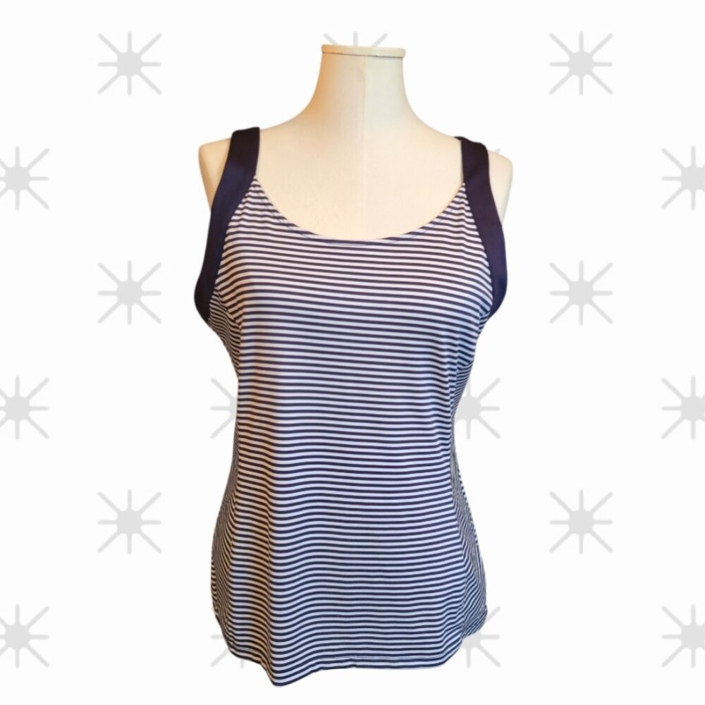 Women's Izod golf tank size large